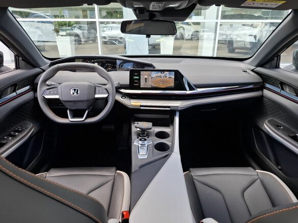 2024 Changan UNI-V I, чёрный, 2600000 рублей - вид 14