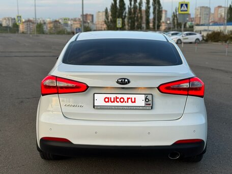 2014 Kia Cerato III, белый, 1465000 рублей, вид 5
