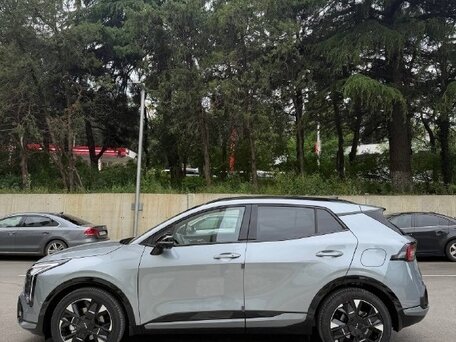 2026 Kia Sportage V Рестайлинг, серый, 4980000 рублей, вид 3