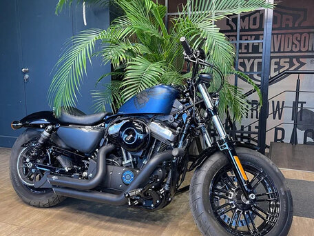2018 Harley-Davidson Forty-Eight, синий, 1700000 рублей, вид 1