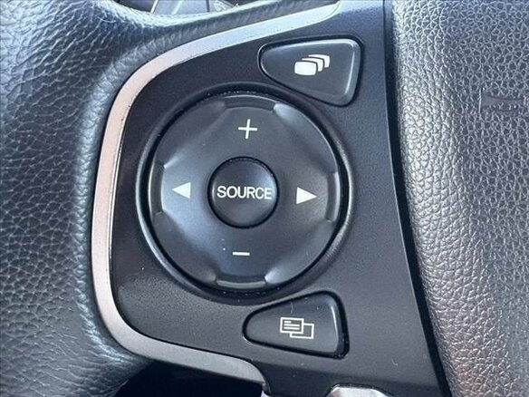 2022 Honda Stepwgn Spada V Рестайлинг, белый, 1610888 рублей - вид 13