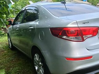 2017 Kia Rio III Рестайлинг, серый, 895000 рублей, вид 5