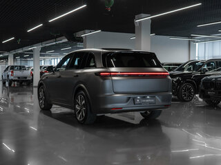 2023 Li Auto (Lixiang) L7 I, серый, 6480000 рублей, вид 4