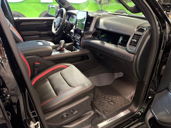 2026 Ram 1500 RHO V Рестайлинг, чёрный, 11900000 рублей - вид 8