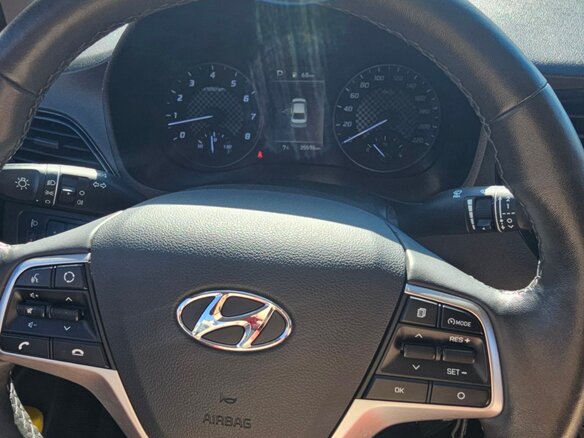 2020 Hyundai Solaris II Рестайлинг, красный, 2180000 рублей - вид 7