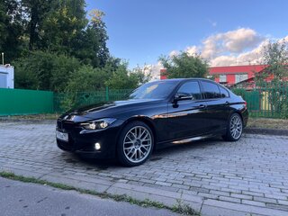 2018 BMW 3 серии 320i xDrive VI (F3x) Рестайлинг, чёрный, 2520000 рублей, вид 2
