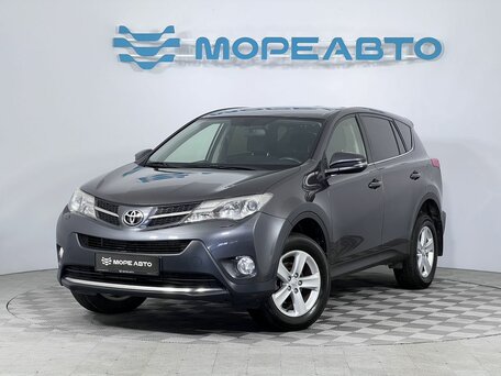 Toyota RAV4 IV (XA40)