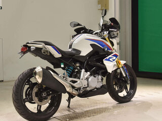 2017 BMW G 310 R, белый, 389000 рублей, вид 5