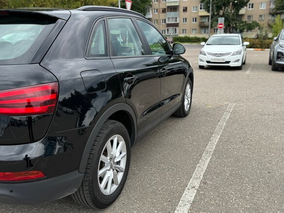 2014 Audi Q3 I (8U), чёрный - вид 6
