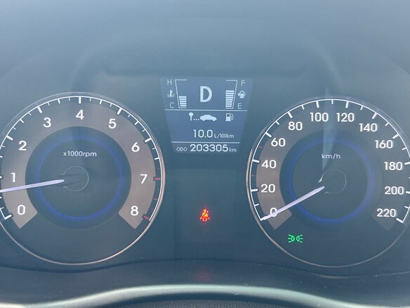 2011 Hyundai Solaris I, серый, 946000 рублей - вид 8
