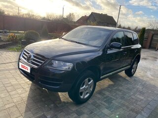 2005 Volkswagen Touareg I, чёрный, 665000 рублей, вид 1