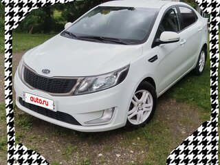2012 Kia Rio 5-speed III, белый, 680000 рублей, вид 1