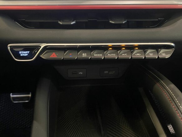 2024 Geely Coolray I Рестайлинг, серый, 2146000 рублей - вид 33