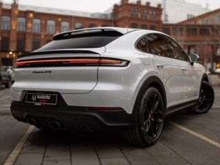 2024 Porsche Cayenne GTS Coupé III Рестайлинг, белый, 20499999 рублей, вид 4