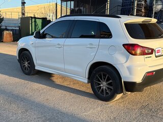 2013 Mitsubishi ASX I, белый, 650000 рублей, вид 5