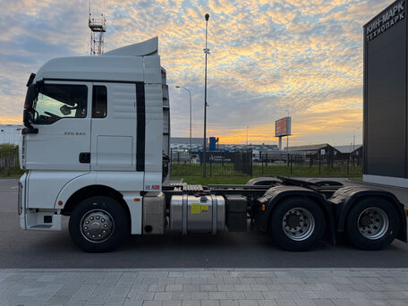 2023 Sinotruk Sitrak C7H, белый, 6150000 рублей, вид 2