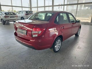 2026 Lada (ВАЗ) Granta I Рестайлинг, красный, 1121000 рублей, вид 4