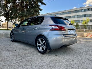 2014 Peugeot 308 II, серебристый, 1212000 рублей, вид 2