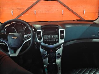 2011 Chevrolet Cruze I, чёрный, 427900 рублей, вид 5