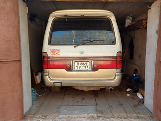 1993 Toyota HiAce H100, белый, 600000 рублей, вид 2
