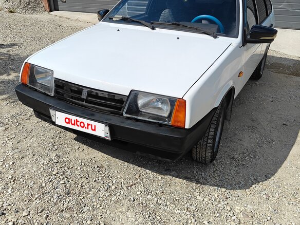 2000 Lada (ВАЗ) 2109, белый, 220000 рублей