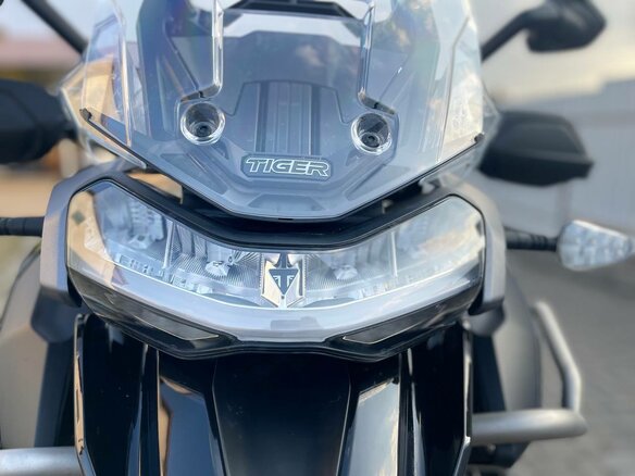 2023 Triumph Tiger 1200, серый - вид 7