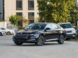 2026 Skoda Superb III Рестайлинг, чёрный, 2780070 рублей, вид 4