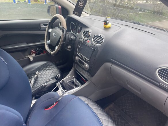 2008 Ford Focus II Рестайлинг, пурпурный, 300000 рублей - вид 4