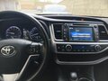 2018 Toyota Highlander III (XU50) Рестайлинг, белый, 3850000 рублей - вид 7