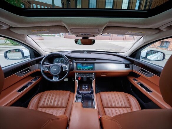 2020 Jaguar XF II, белый - вид 17