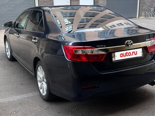 2013 Toyota Camry VII (XV50), серый, 1400000 рублей, вид 5