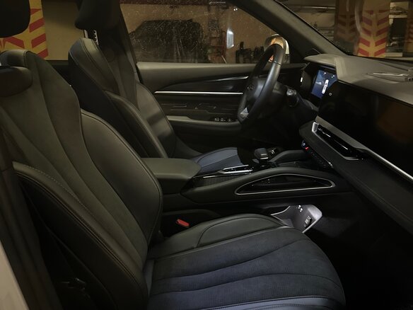 2024 Geely Monjaro I, белый - вид 4