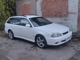 2000 Toyota Caldina II Рестайлинг, белый, 400000 рублей, вид 3