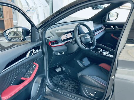 2026 Geely Coolray I Рестайлинг 2, серый, 2774990 рублей, вид 5