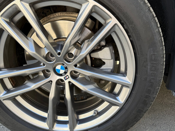 2019 BMW X3 20d xDrive III (G01), серебристый, 4600000 рублей - вид 38