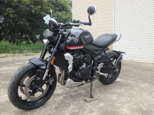 2024 Triumph Trident 660, чёрный, 860000 рублей - вид 9