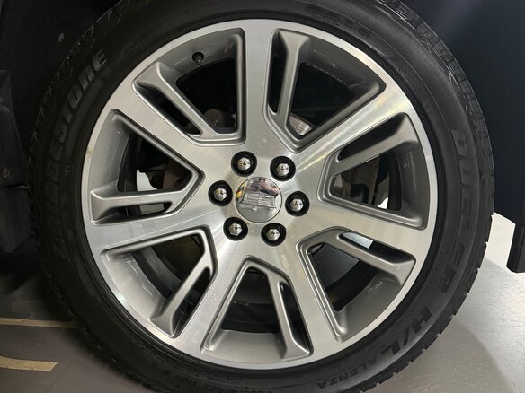 2018 Cadillac Escalade IV, бежевый, 4140000 рублей - вид 21
