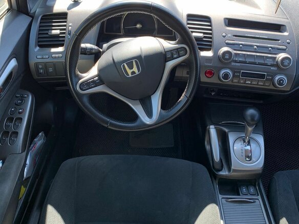 2009 Honda Civic Hybrid VIII Рестайлинг, серебристый, 675000 рублей - вид 13