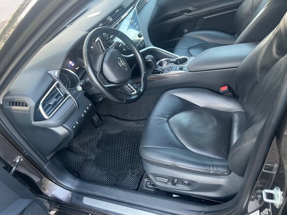 2019 Toyota Camry VIII (XV70), серый - вид 6
