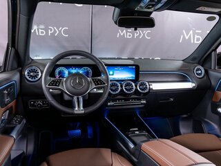 2025 Mercedes-Benz GLB 220 I (X247) Рестайлинг, чёрный, 6156800 рублей, вид 2