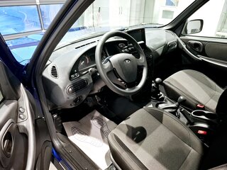 2025 Lada (ВАЗ) Niva Travel I, синий, 1670500 рублей, вид 5