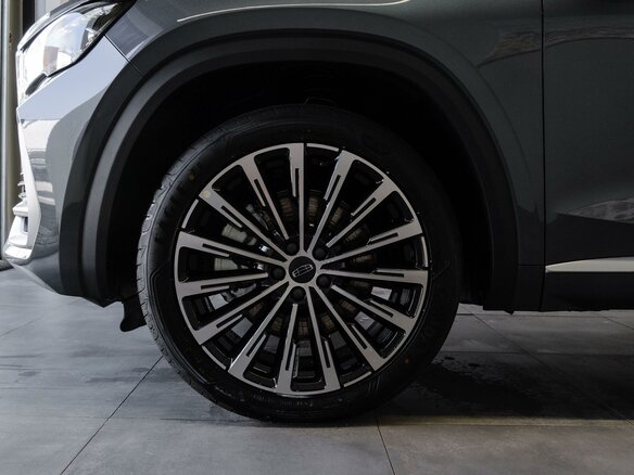 2026 Geely Monjaro I Рестайлинг, серый, 4954990 рублей - вид 8