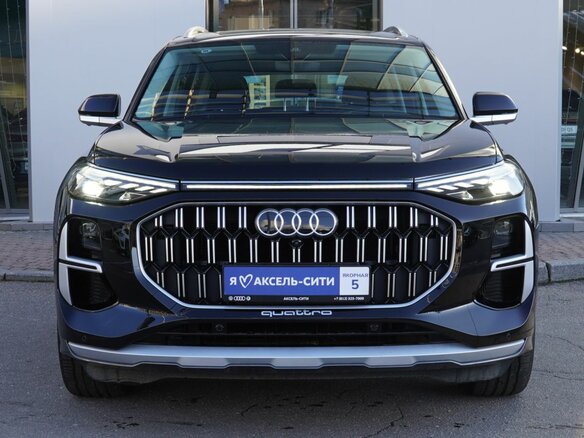 2026 Audi Q6 40 TFSI, чёрный, 7359000 рублей - вид 1