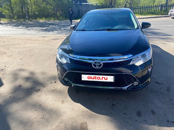 2014 Toyota Camry VII (XV50) Рестайлинг, чёрный, 1300000 рублей - вид 1