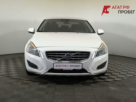 2013 Volvo S60 II, белый, 1090000 рублей, вид 2