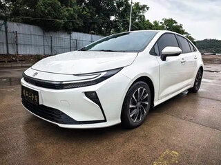 2026 Toyota Corolla XII (E210) Рестайлинг 2, белый, 1790000 рублей, вид 1