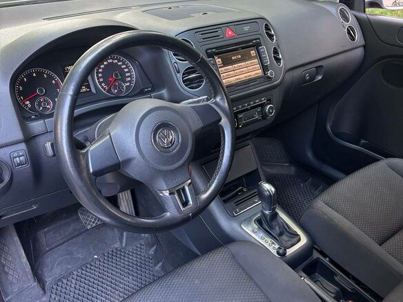 2011 Volkswagen Golf Plus II, серебристый, 540000 рублей - вид 5