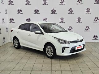 2020 Kia Rio IV, белый, 1198000 рублей, вид 3