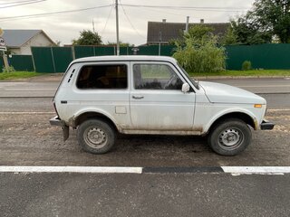 2000 Lada (ВАЗ) 2121 (4x4) I Рестайлинг, белый, 275000 рублей, вид 3