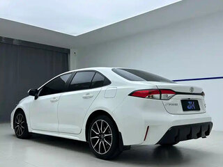 2023 Toyota Levin XII (E210) Рестайлинг, белый, 1290017 рублей, вид 4